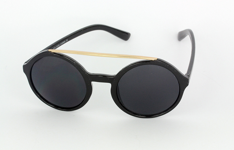GroÃŸe, runde schwarze Sonnenbrille