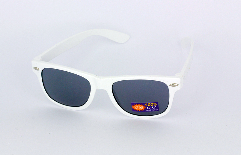 WeiÃŸe Kindersonnenbrille