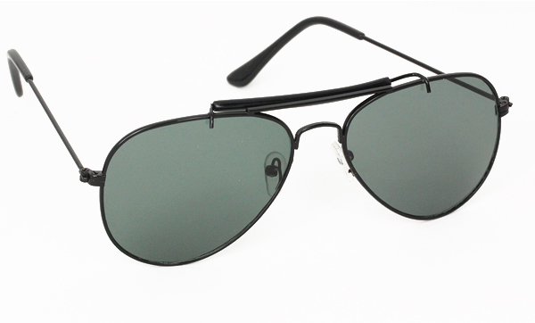 Schwarze Pilotensonnenbrille