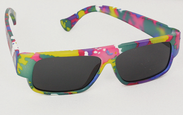 Kindersonnenbrille in frohen Farben