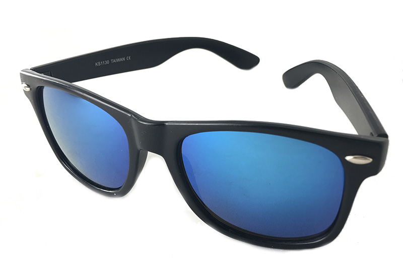 Wayfarer-Sonnenbrille mit blÃ¤ulichem Glas