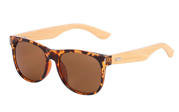 Braune Wayfarer aus Bambus - Design nr. 3045